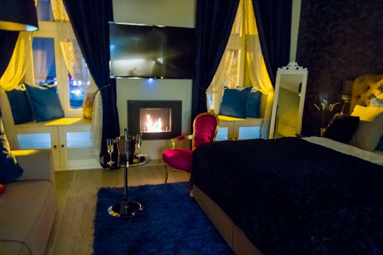 Center Of The Center, The Grand Deluxe Apartment Budapest Luaran gambar