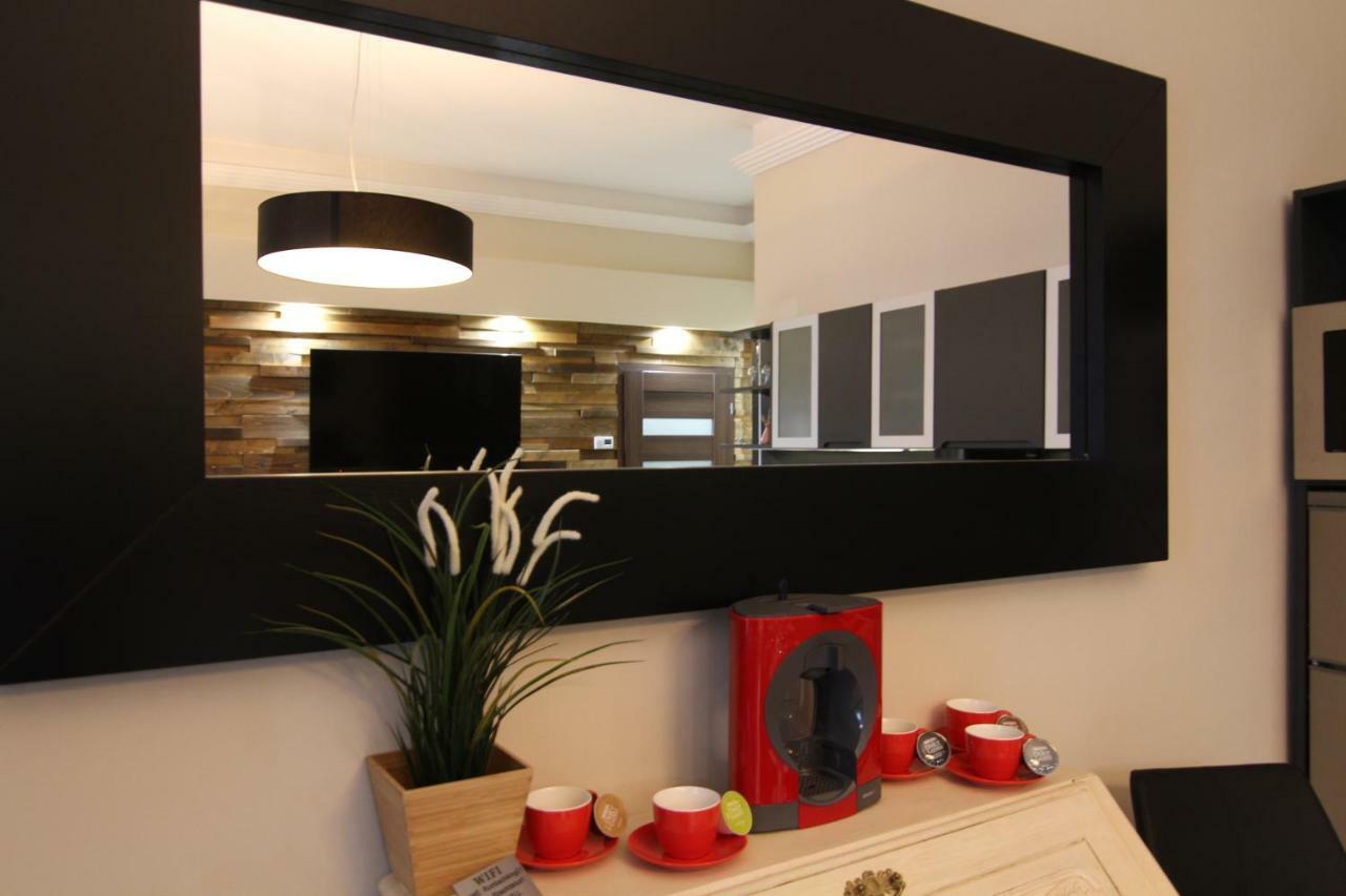 Center Of The Center, The Grand Deluxe Apartment Budapest Luaran gambar